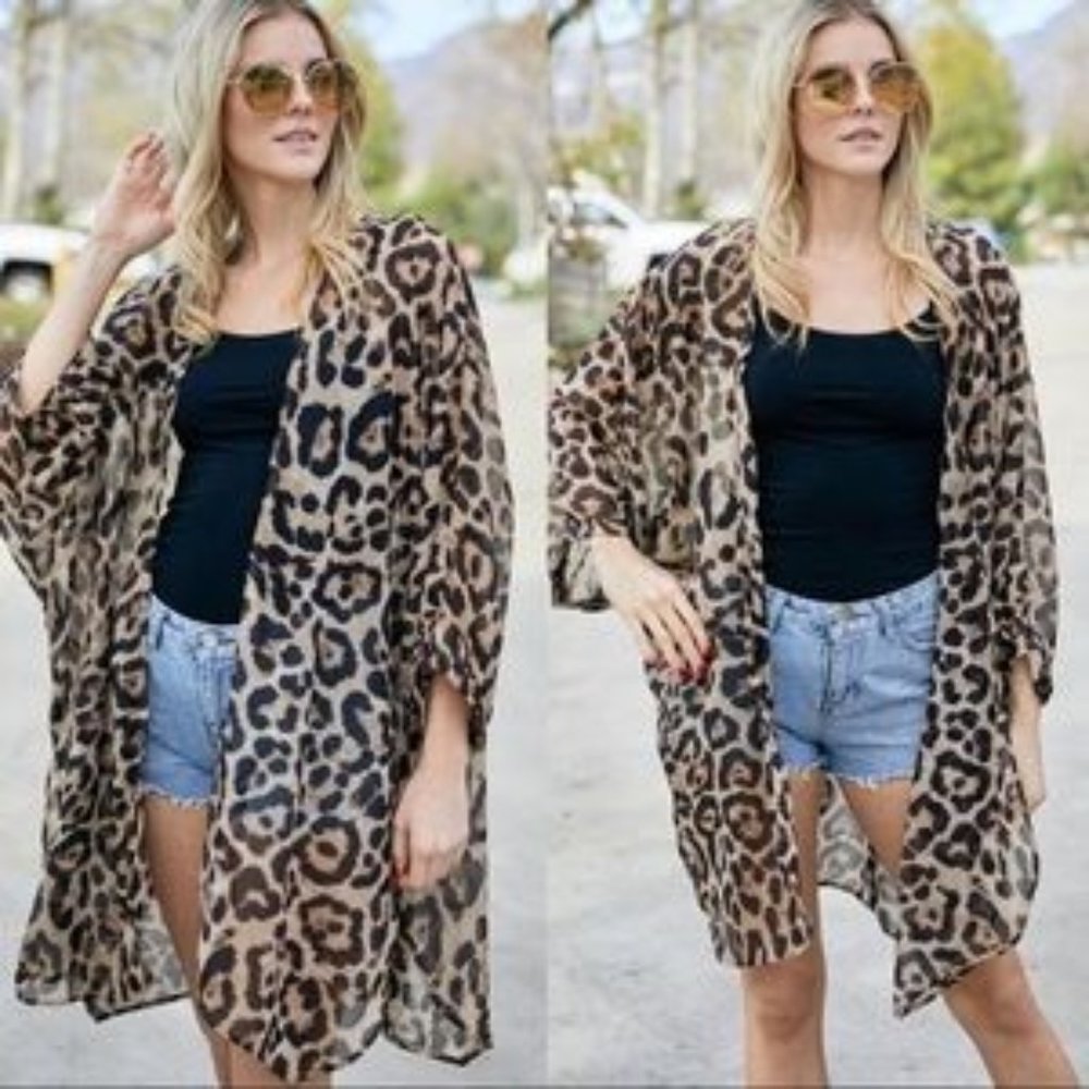HUNTERS BEWARE SHEER DOLMAN LEOPARD PRINT KIMONO - Picture 3 of 3